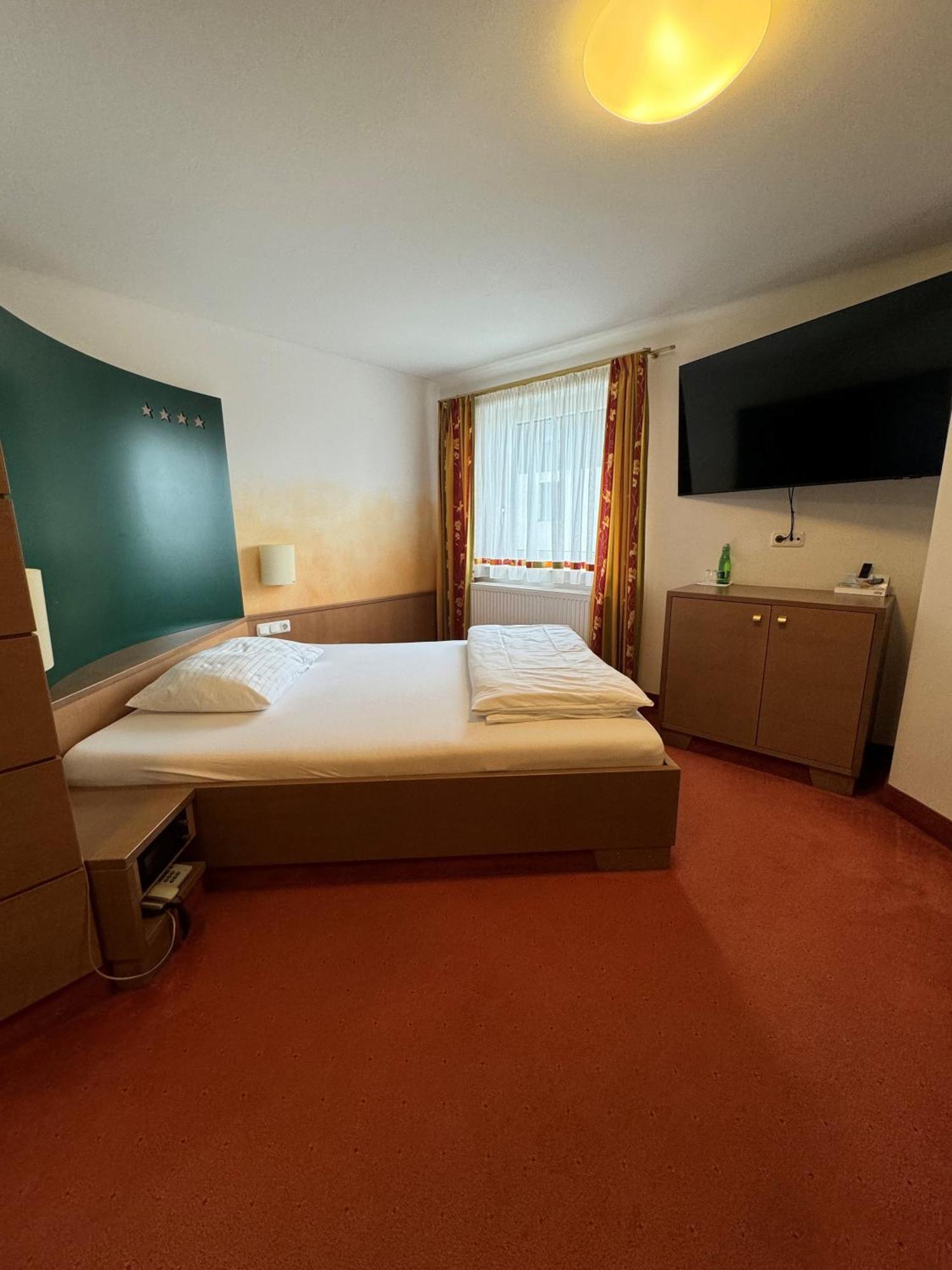 1A Landhotel Schicklberg Kremsmünster Εξωτερικό φωτογραφία